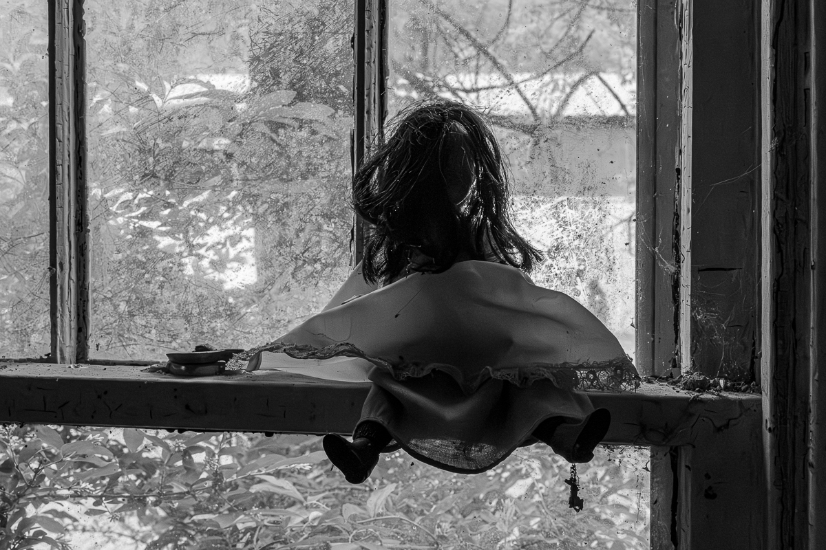Sherm Edwards ~ Doll Silhouette